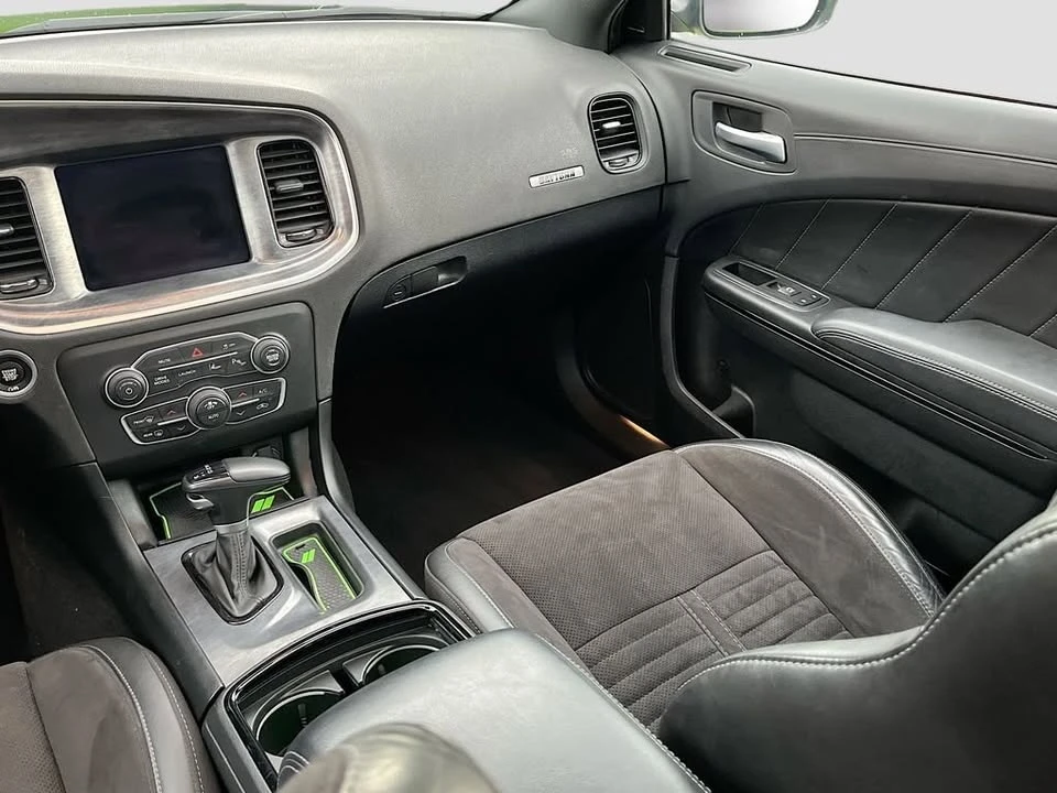 2023 Dodge Charger SRT Hellcat 7th Gen - Image 13 of 17
