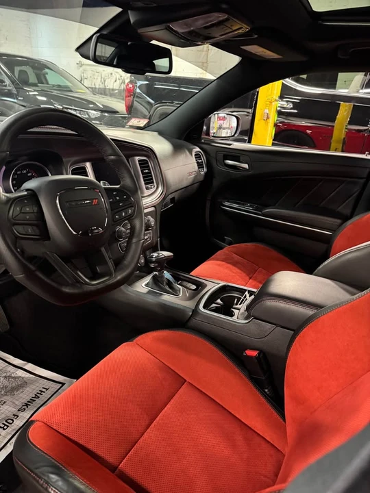 2023 Dodge Charger SRT & 392 7th Gen - Image 7 of 10