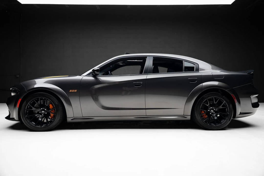 2023 Dodge Charger SRT & 392 7th Gen - Image 18 of 31