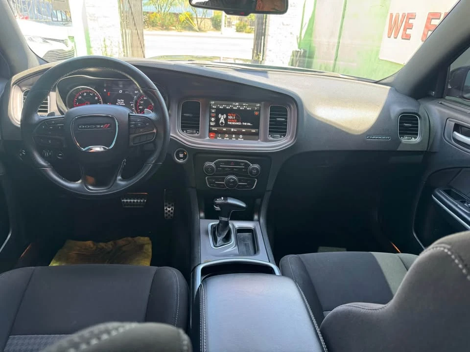 2023 Dodge Charger 7th Gen - Image 10 of 12