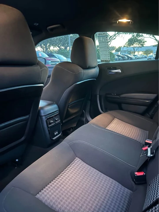 2023 Dodge Charger 7th Gen - Image 10 of 13