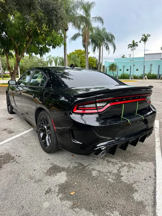 2023 Dodge Charger 7th Gen - Image 10 of 13