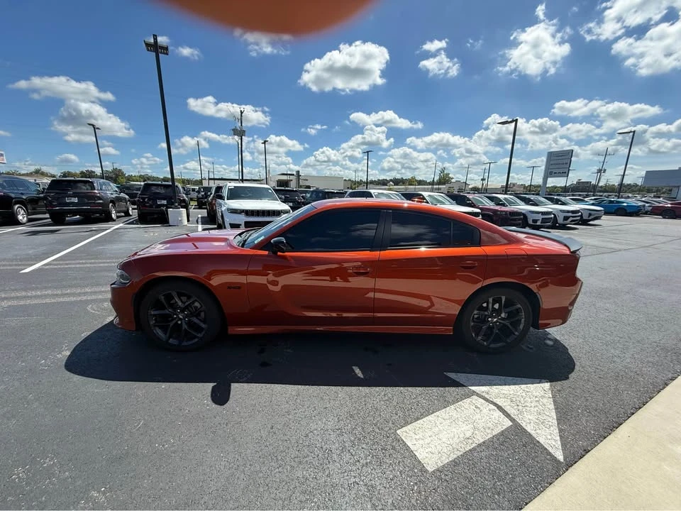 2023 Dodge Charger 7th Gen - Image 7 of 16