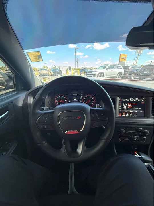 2023 Dodge Charger 7th Gen - Image 14 of 16