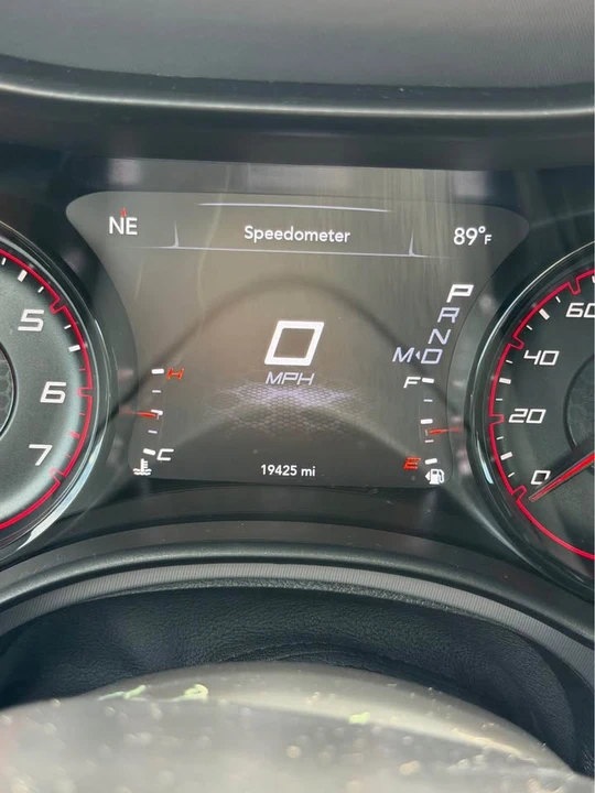 2023 Dodge Charger 7th Gen - Image 9 of 11