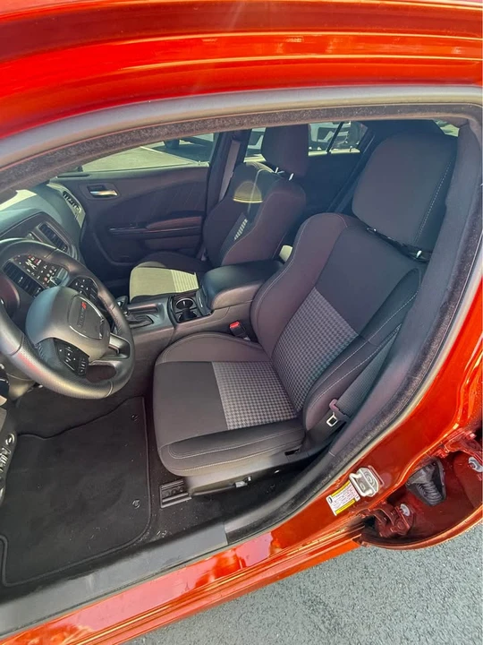 2023 Dodge Charger 7th Gen - Image 9 of 16