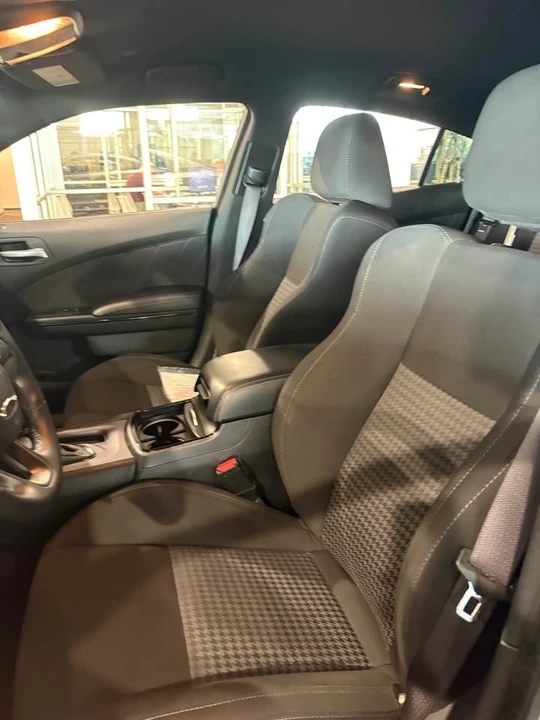 2023 Dodge Charger 7th Gen - Image 8 of 9