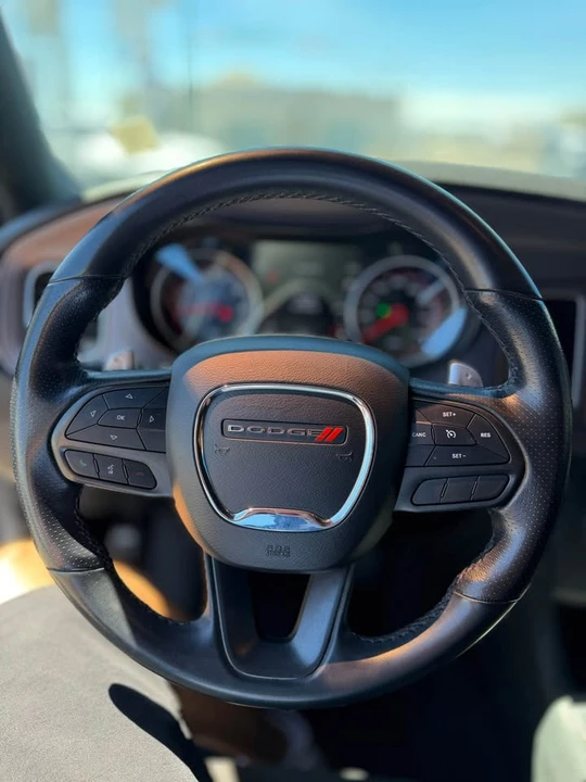 2023 Dodge Charger 7th Gen - Image 8 of 11
