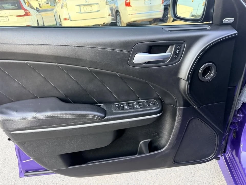 2023 Dodge Charger 7th Gen - Image 13 of 20