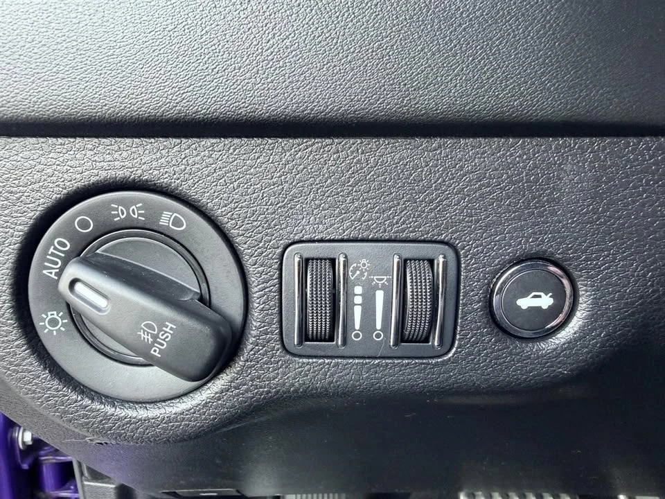 2023 Dodge Charger 7th Gen - Image 16 of 20