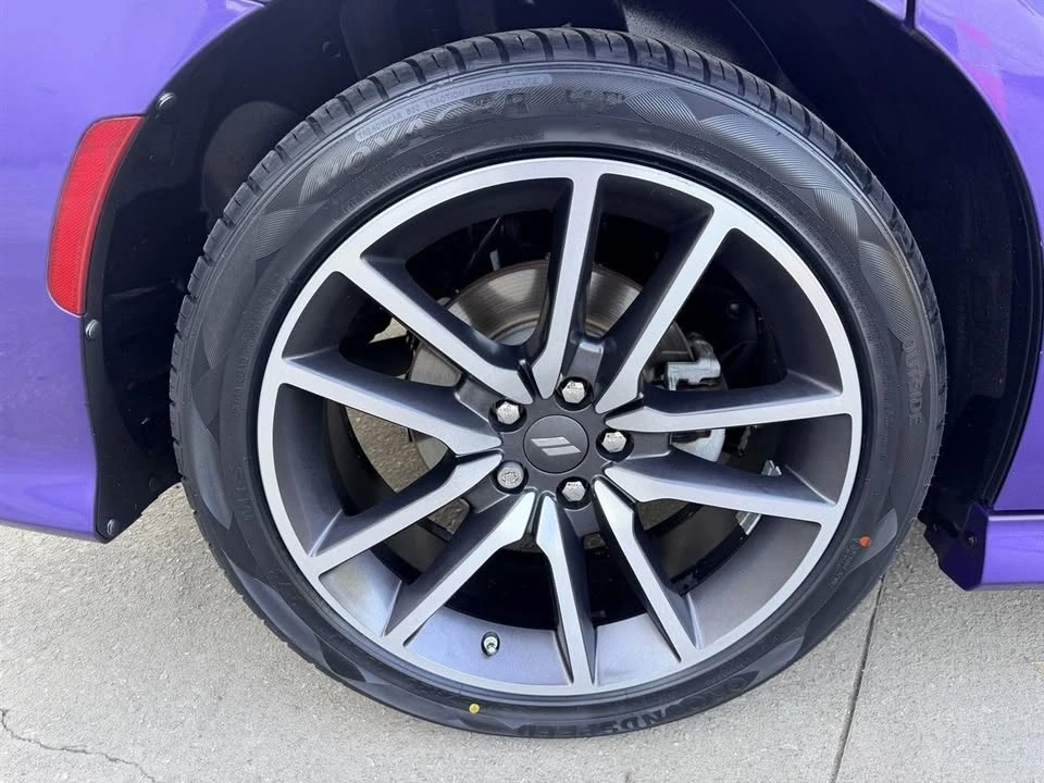 2023 Dodge Charger 7th Gen - Image 10 of 20