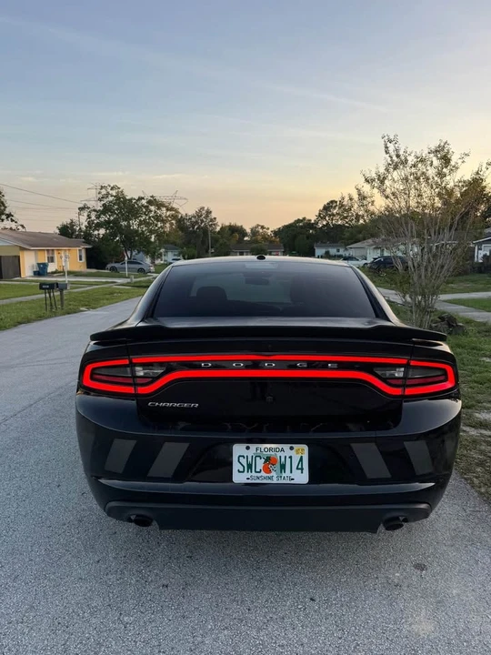 2023 Dodge Charger 7th Gen - Image 9 of 17