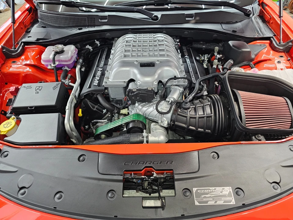 2023 Dodge Charger - Image 14 of 28