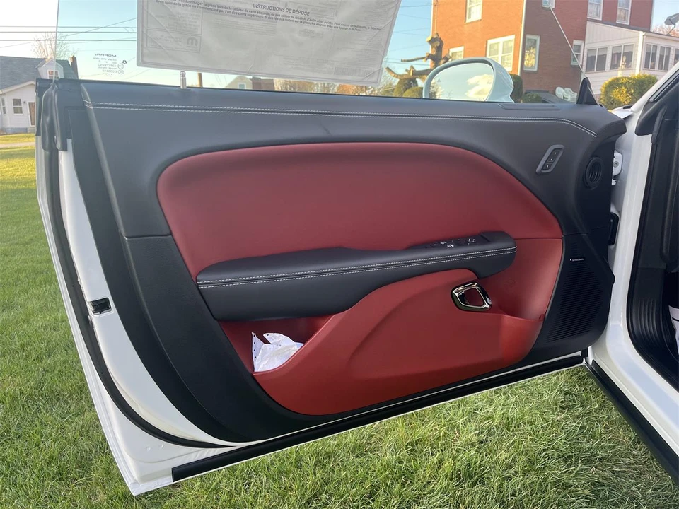 2023 Dodge Charger SRT Hellcat 7th Gen - Image 15 of 31