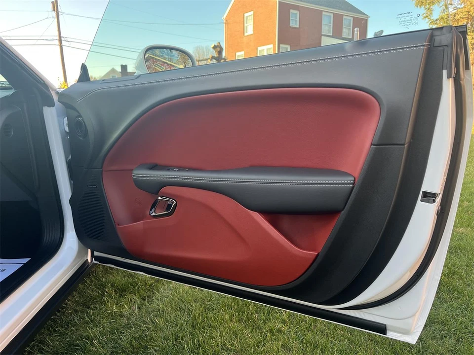 2023 Dodge Charger SRT Hellcat 7th Gen - Image 25 of 31