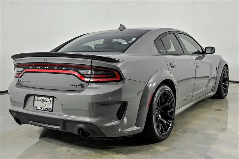 2023 Dodge Charger SRT Hellcat 7th Gen - Image 9 of 31