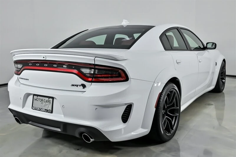 2023 Dodge Charger SRT Hellcat 7th Gen - Image 9 of 31
