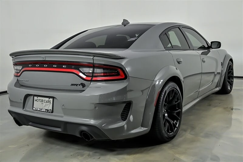 2023 Dodge Charger SRT Hellcat 7th Gen - Image 9 of 31