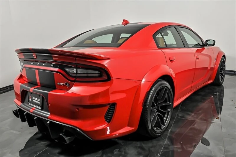 2023 Dodge Charger SRT Hellcat 7th Gen - Image 9 of 31