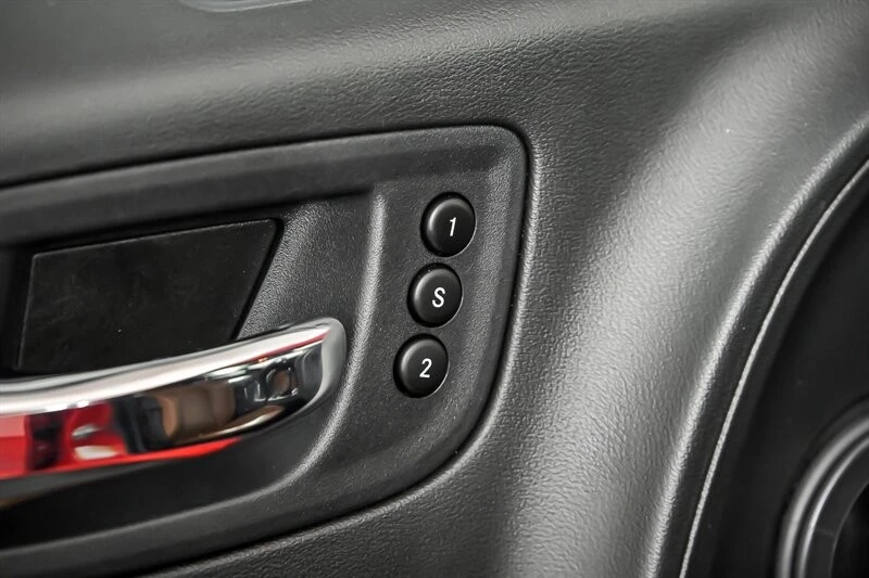 2023 Dodge Charger SRT Hellcat 7th Gen - Image 14 of 31