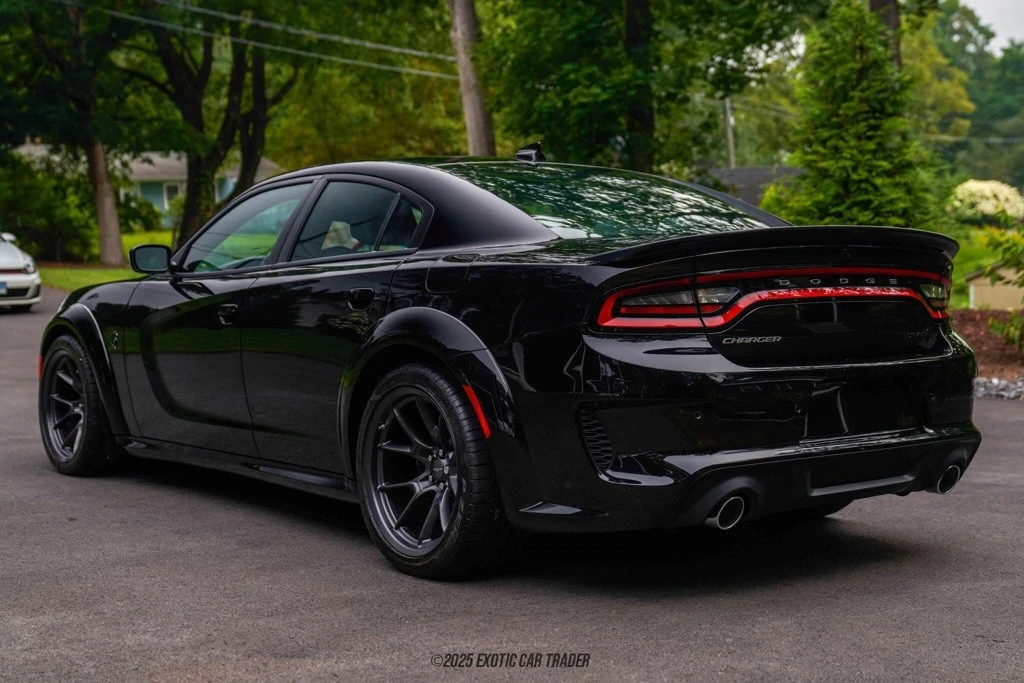 2023 Dodge Charger SRT Hellcat 7th Gen - Image 6 of 12