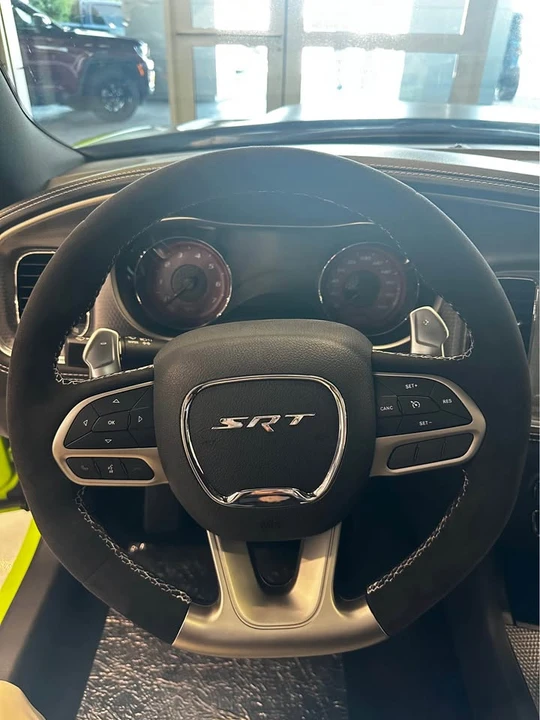 2023 Dodge Charger SRT Hellcat 7th Gen - Image 9 of 13