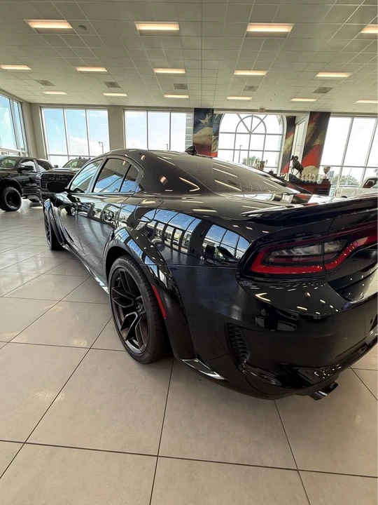 2023 Dodge Charger SRT Hellcat 7th Gen - Image 7 of 12