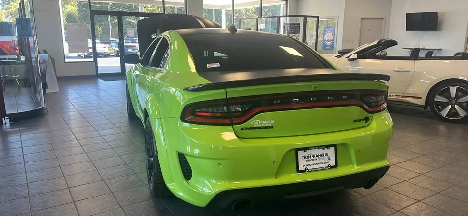 2023 Dodge Charger SRT Hellcat 7th Gen - Image 5 of 10