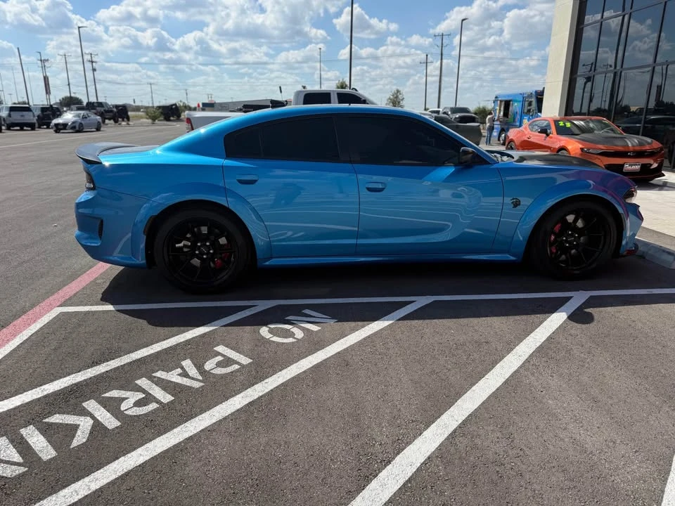 2023 Dodge Charger SRT Hellcat 7th Gen - Image 4 of 11