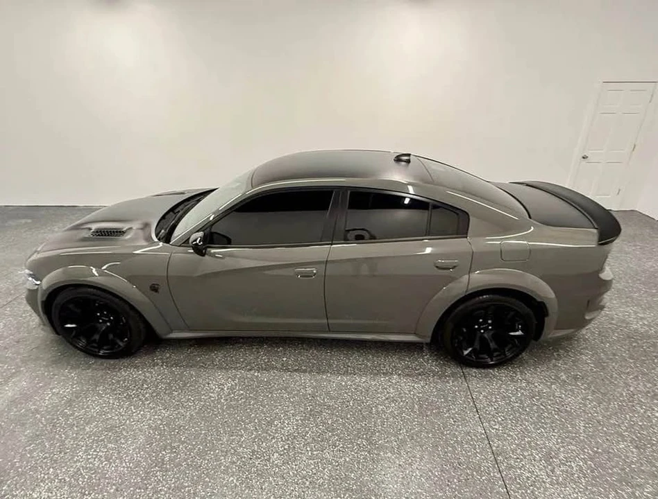 2023 Dodge Charger SRT Hellcat 7th Gen - Image 9 of 19