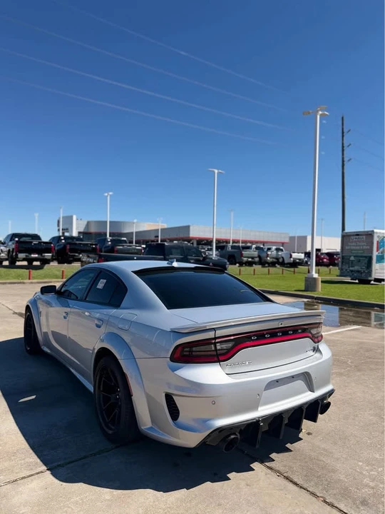 2023 Dodge Charger SRT Hellcat 7th Gen - Image 16 of 17