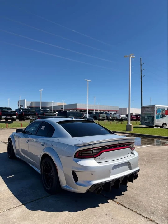2023 Dodge Charger SRT Hellcat 7th Gen - Image 7 of 17