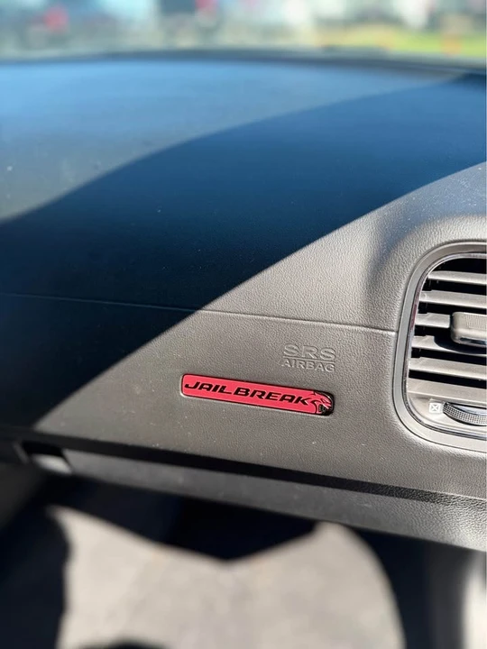 2023 Dodge Charger SRT Hellcat 7th Gen - Image 11 of 17