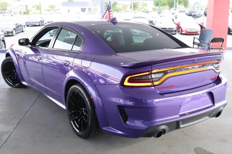 2023 Dodge Charger SRT Hellcat 7th Gen - Image 6 of 19