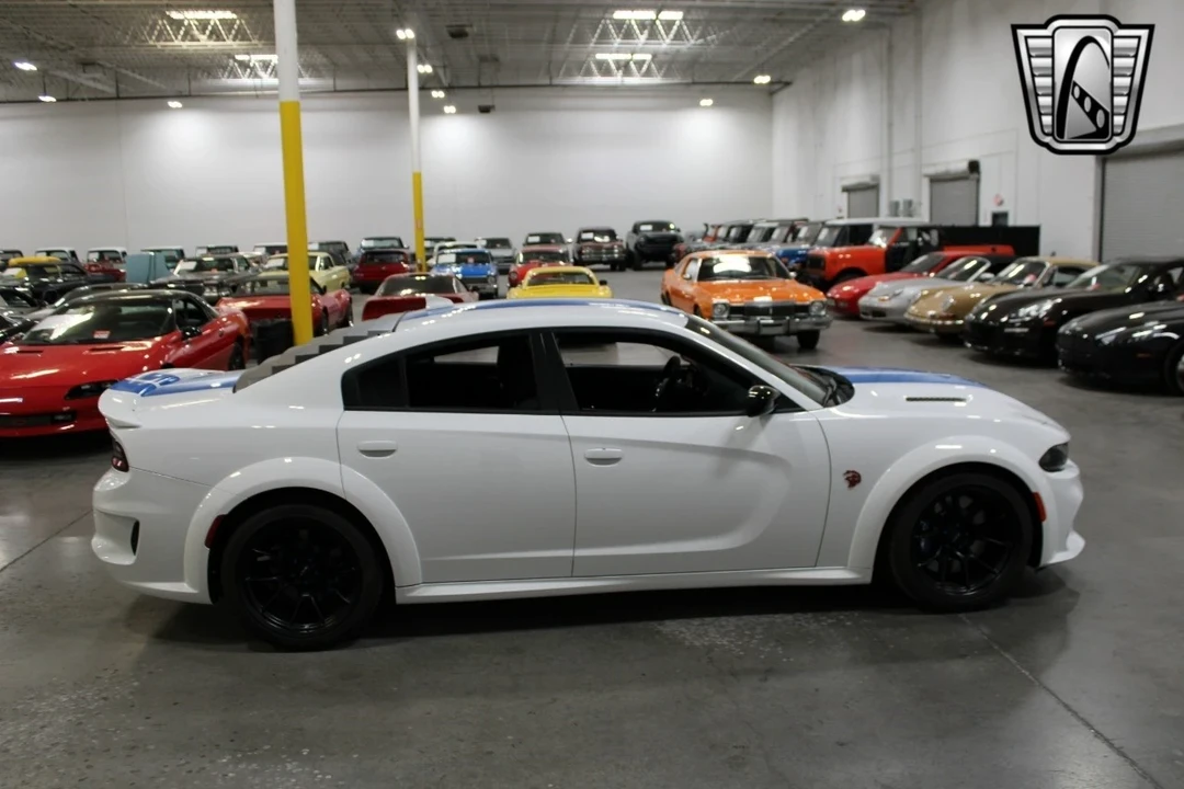 2023 Dodge Charger SRT Hellcat 7th Gen - Image 7 of 12