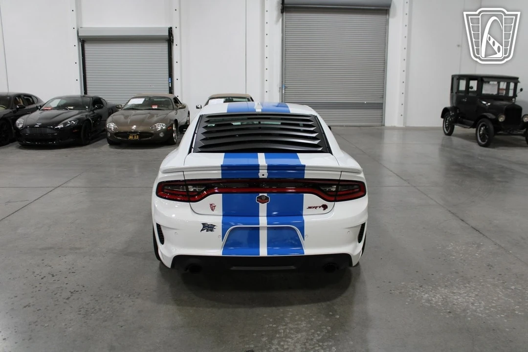 2023 Dodge Charger SRT Hellcat 7th Gen - Image 11 of 21