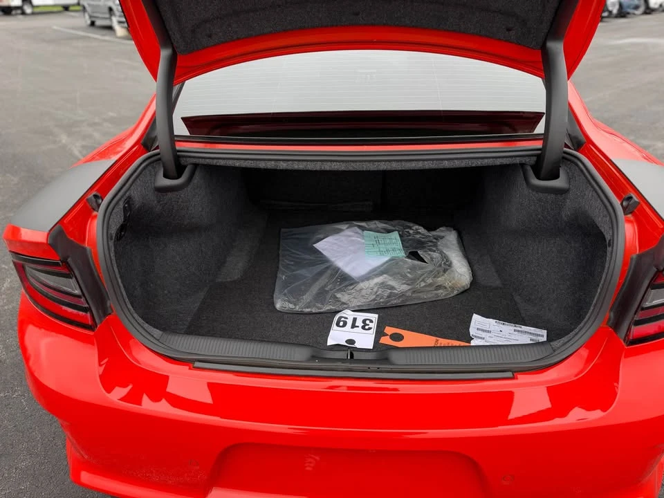 2023 Dodge Charger SRT Hellcat 7th Gen - Image 5 of 18