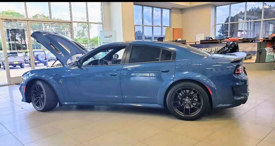 2023 Dodge Charger SRT Hellcat 7th Gen - Image 16 of 20