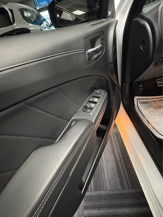 2023 Dodge Charger SRT Hellcat 7th Gen - Image 11 of 12