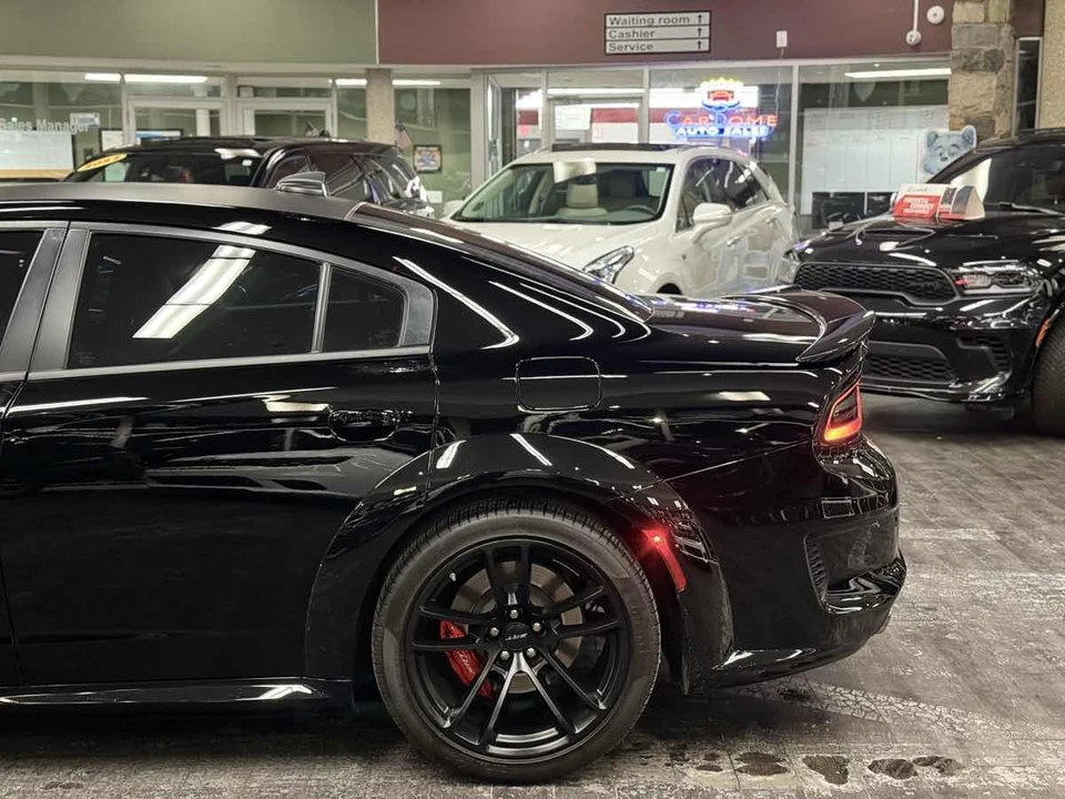 2023 Dodge Charger SRT Hellcat 7th Gen - Image 10 of 21