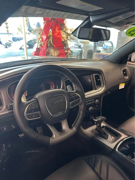 2023 Dodge Charger SRT Hellcat 7th Gen - Image 7 of 11