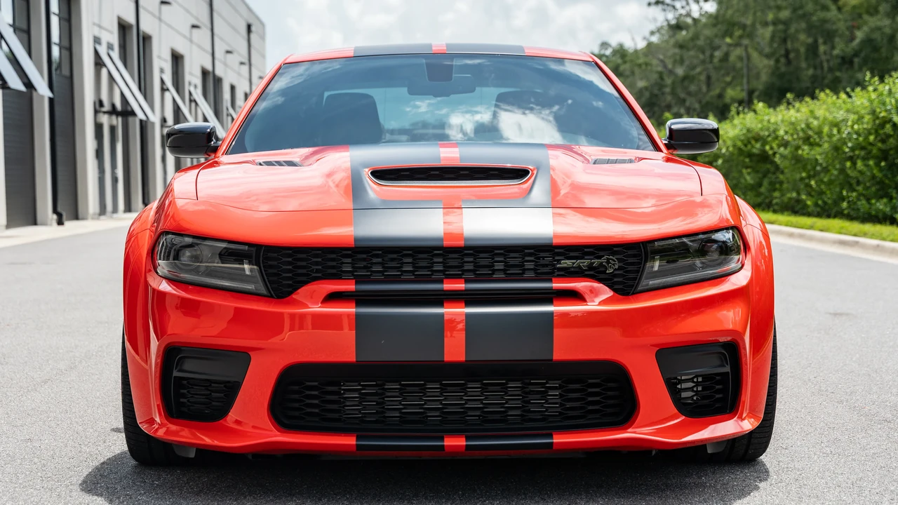 2023 Dodge Charger SRT Hellcat 7th Gen - Image 2 of 31