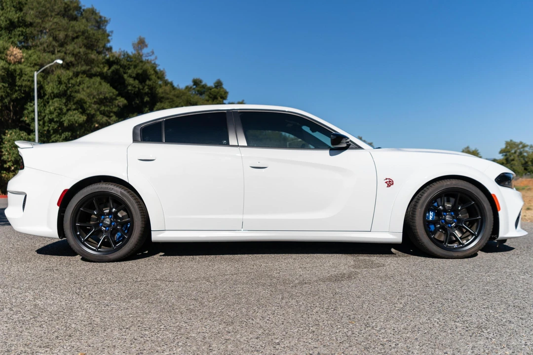 2023 Dodge Charger SRT Hellcat 7th Gen - Image 3 of 31