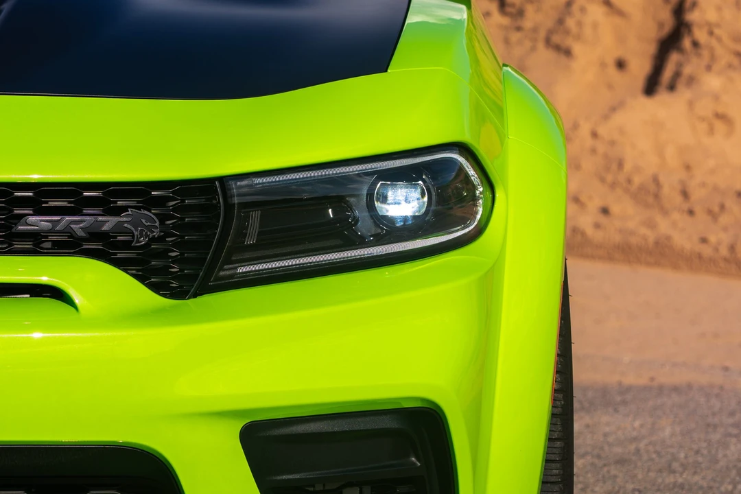 2023 Dodge Charger SRT Hellcat 7th Gen - Image 16 of 31