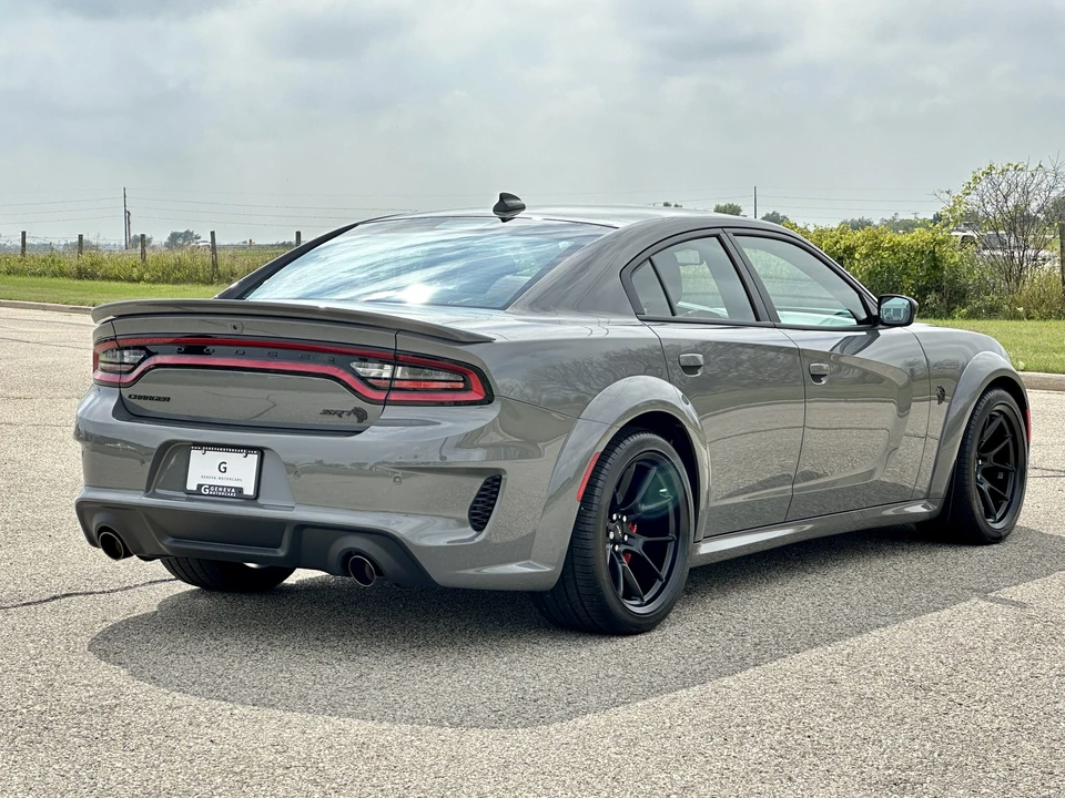 2023 Dodge Charger SRT Hellcat 7th Gen - Image 19 of 31