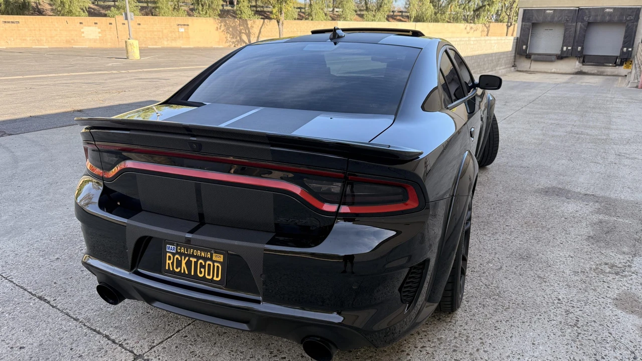 2023 Dodge Charger SRT Hellcat 7th Gen - Image 31 of 31