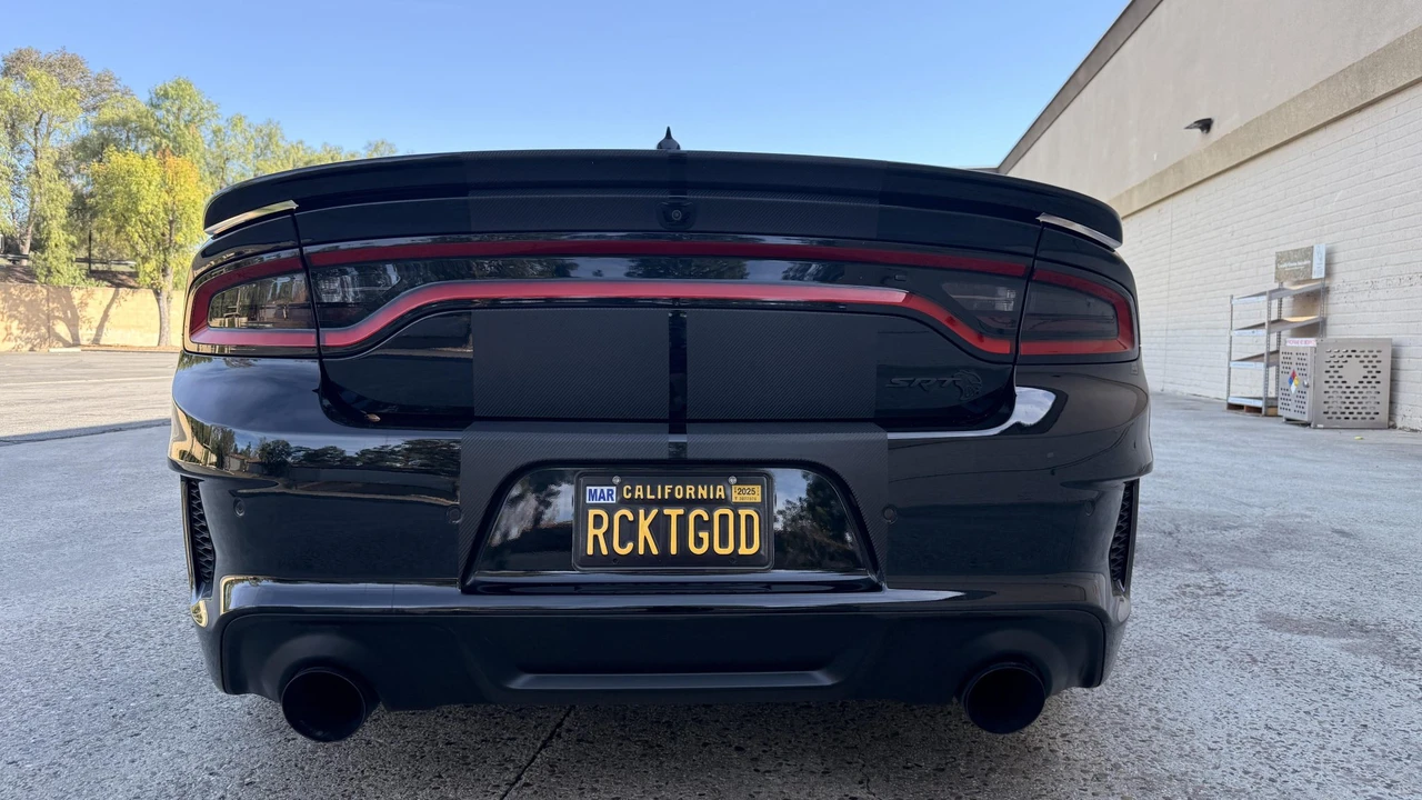 2023 Dodge Charger SRT Hellcat 7th Gen - Image 28 of 31