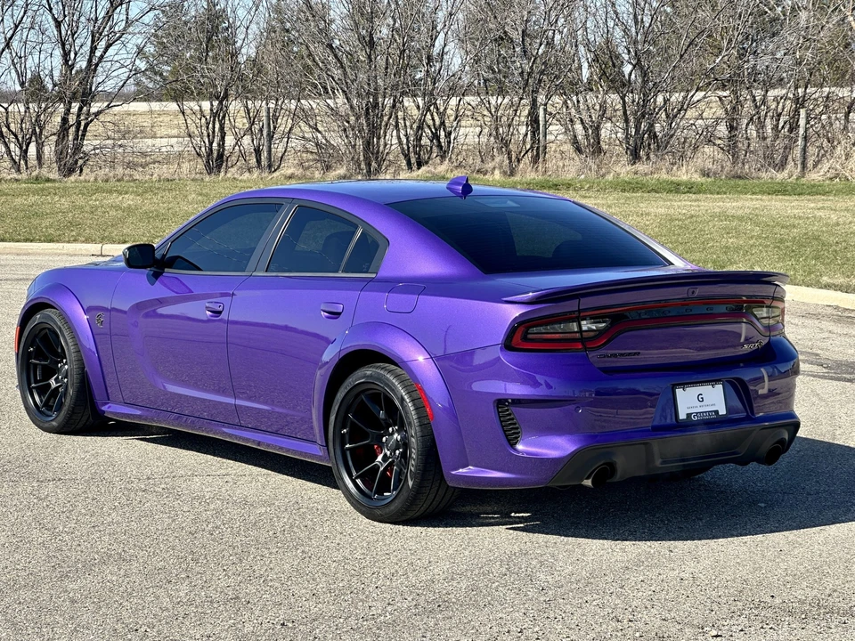 2023 Dodge Charger SRT Hellcat 7th Gen - Image 15 of 31