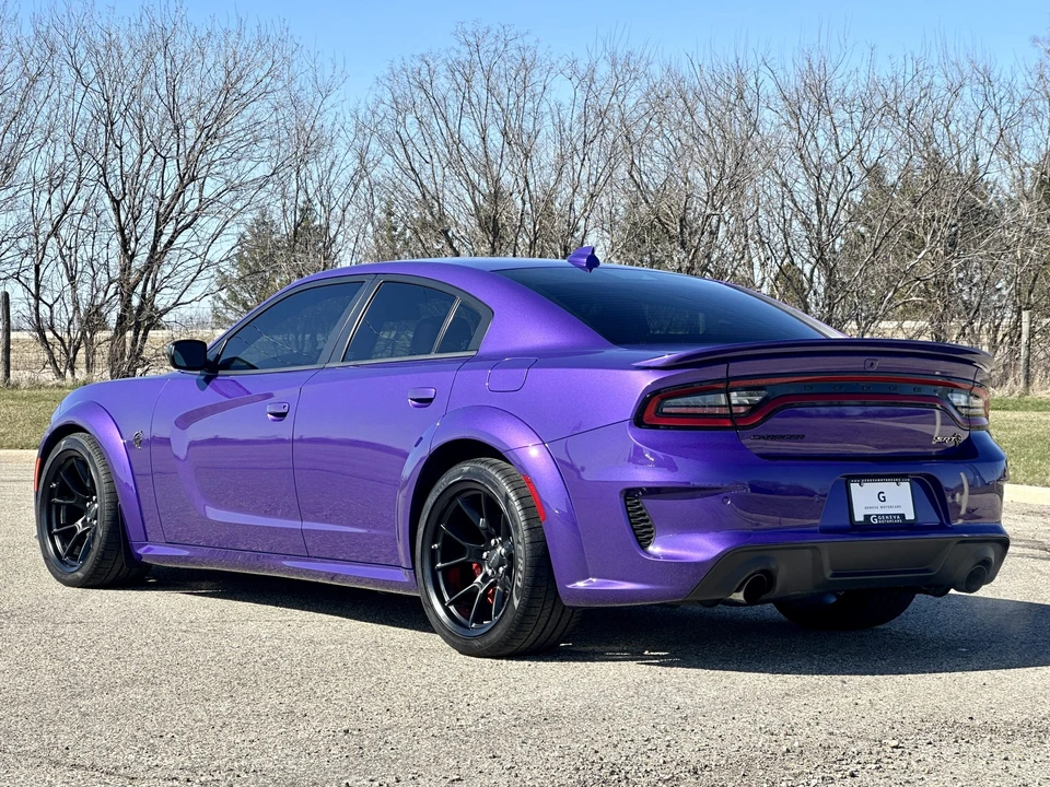 2023 Dodge Charger SRT Hellcat 7th Gen - Image 16 of 31