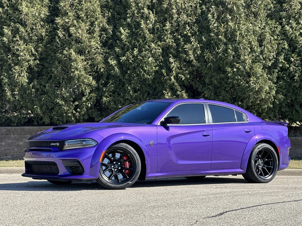 2023 Dodge Charger SRT Hellcat 7th Gen - Image 9 of 31